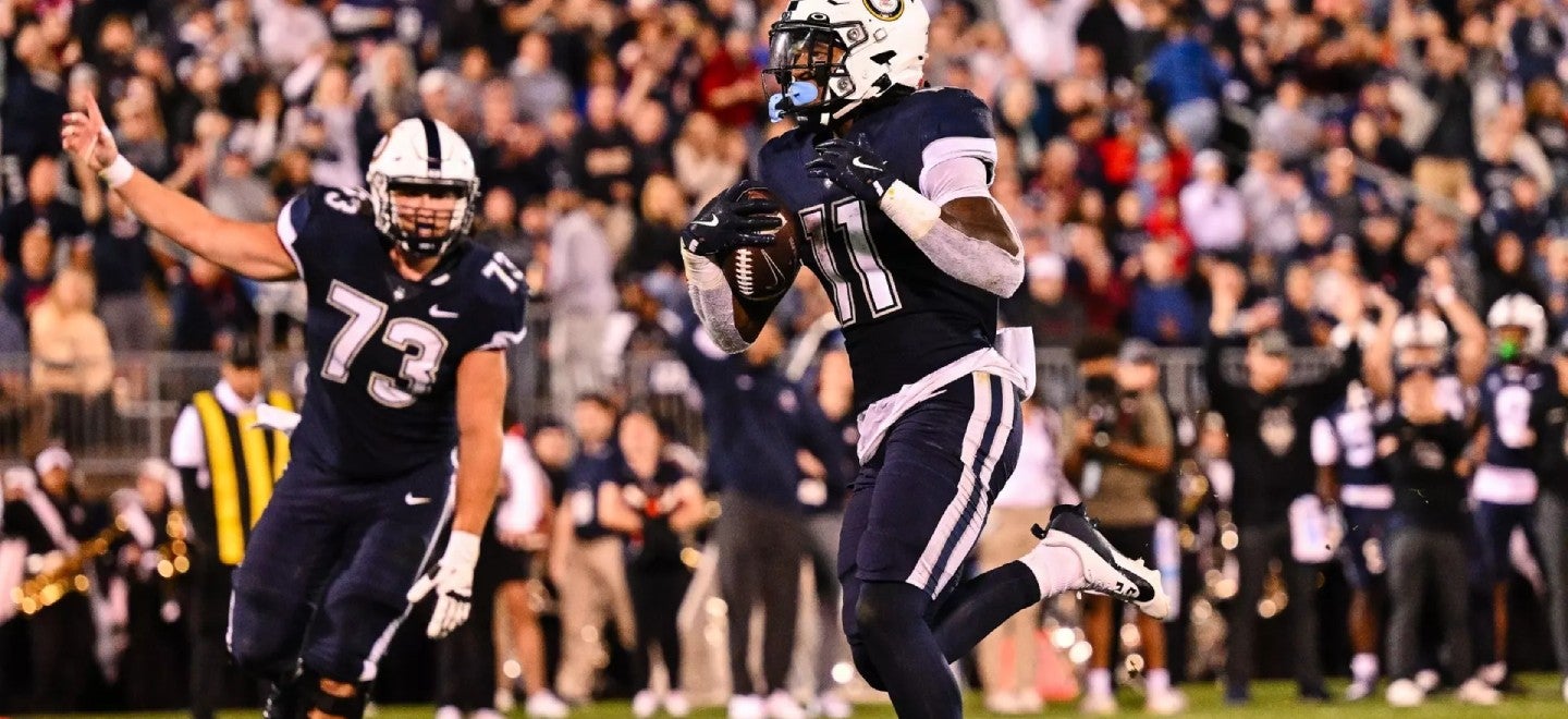 UConn Football vs Georgia State